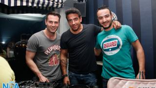 O Dino MFU στο ανοιξιάτικο 'Music Session' του NOA cafe - bar.
