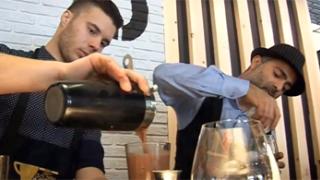 Τριήμερο 'cafe show' event από την 'Εξοπλίζω - Μαλάμης' (video).
