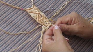 «Φύλλα μουριάς μακραμέ»: Εργαστήρι για μικρούς και μεγάλους στο Μουσείο Μετάξης