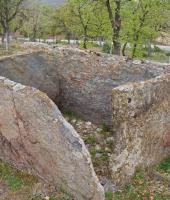 Rusa'da Megalitik Mezar