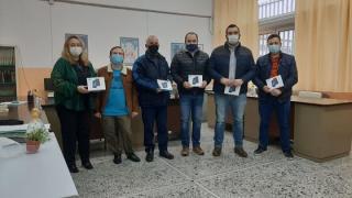 10 τάμπλετ σε άπορες οικογένειες δώρισε η ΔΕΜΠ Διδυμοτείχου 