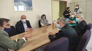 O Μ. Σχοινάς επισκέφτηκε το ΠΓΝΑ - Ιδιαίτερο ενδιαφέρον έδειξε για την αναβάθμιση του & το e-Νοσοκομείο