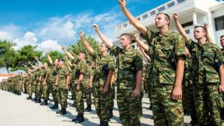 "Πλημμύρισαν" τα στρατόπεδα του Έβρου από νεοσύλλεκτους