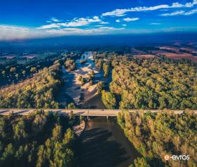 Πετώντας πάνω από τον Άρδα Ποταμό