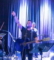 Ο Θέμης Παναγιωτίδης live στο SoHo Absolutely Fabulous μέσα από εικόνες