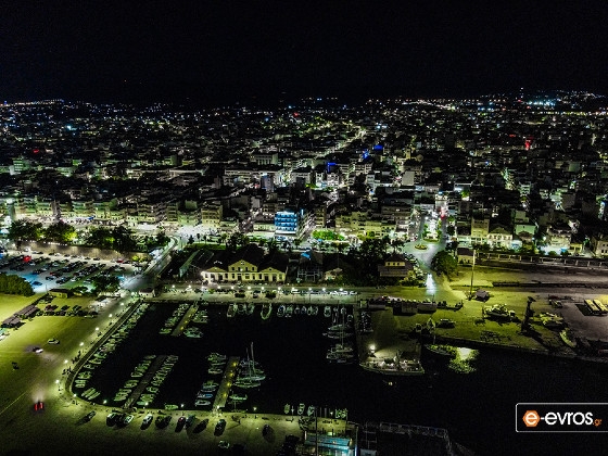 "Ένα "όνειρο" είναι η Αλεξανδρούπολη το βράδυ"! photo εβδομάδας.