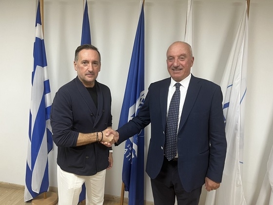 Ο Πρόεδρος της Κολυμβητικής Ομοσπονδίας Ελλάδας και ο Δήμαρχος Αλεξανδρούπολης.