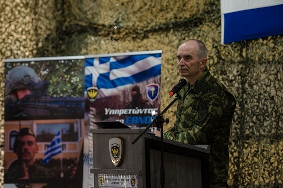 Ο Αρχηγός του ΓΕΣ ενημερώθηκε από αρμόδιους αξιωματικούς για τις μονάδες του Έβρου και έδωσε κατευθυντήριες οδηγίες.