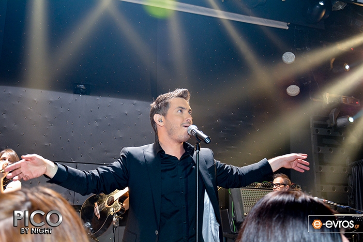 Ο ανεπανάληπτος Μιχάλης Χατζηγιάννης live στο "Pico by night".