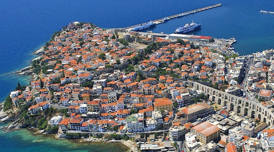 Δεύτερη έρχεται στο προσχέδιο η Καβάλα σε σύγκριση με την Αλεξ/πολη