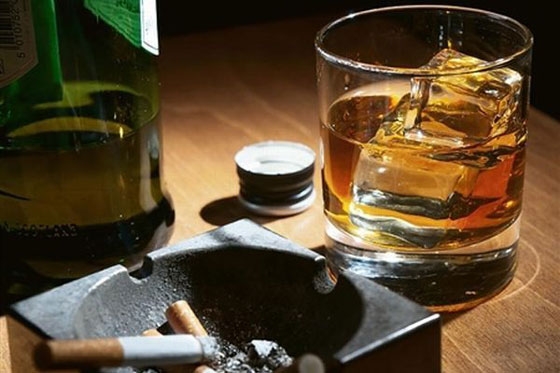 "Τα τσιγάρα, τα ποτά και τα ξενύχτια..." και πως επηρεάζουν την καρδιά μας