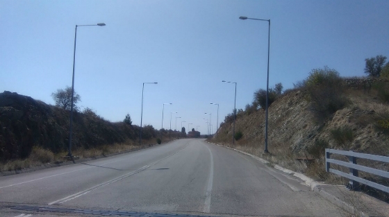 Φέρες: Χωρίς ρεύμα οι πυλώνες φωτισμού λόγω... κλοπής των καλωδίων!