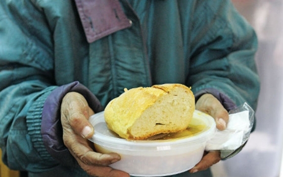 350 οικογένειες στηρίζει καθημερινά με συσσίτια η Μητρόπολη Αλεξανδρούπολης