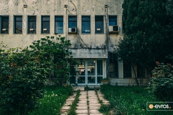 Χωρίς ρεύμα 7 Σύλλογοι στο Παλιό Νοσοκομείο Αλεξανδρούπολης ελέω…κατάληψης – στον Υπουργό ο Δήμαρχος