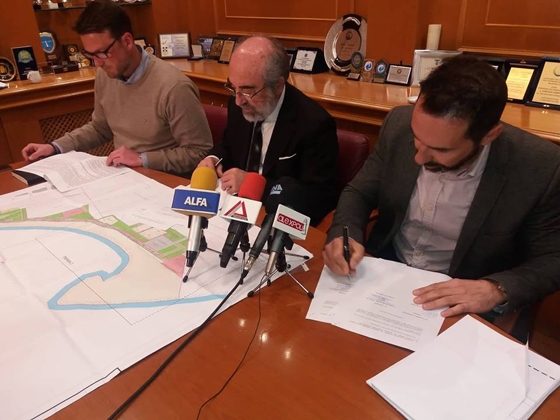 Γ.Κουκουράβας, Β.Λαμπάκης & Στ.Λιάπης