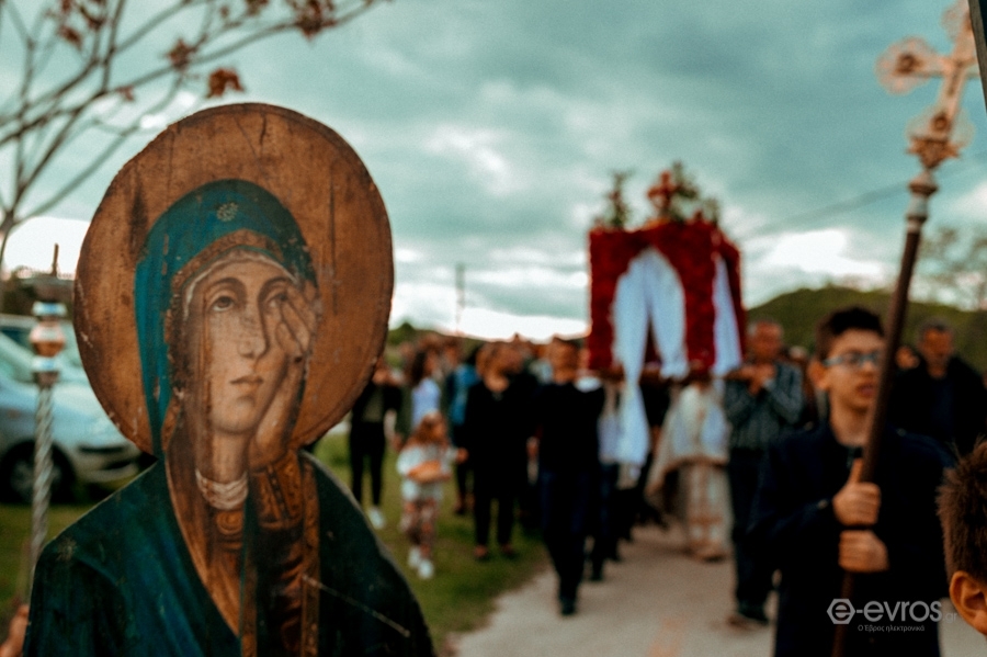 Επιτάφιος στο προαύλιο των εκκλησιών - Το πρόγραμμα της Μεγάλης Εβδομάδας στους ναούς της Αλεξανδρούπολης