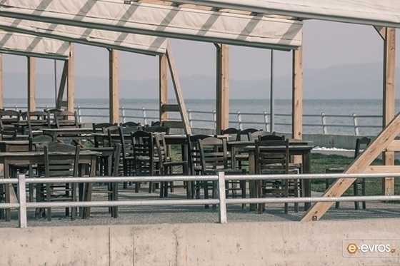 Αλεξανδρούπολη: Σε «ελεύθερη πτώση» ο τζίρος στον κλάδο της εστίασης