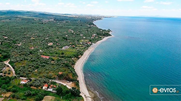 Καθαρές οι παραλίες της Αλεξανδρούπολης.