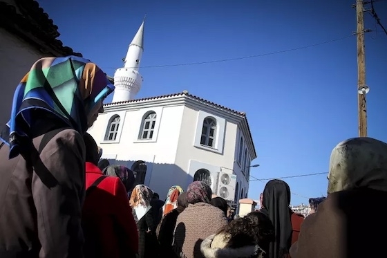 Με αφορμή βανδαλισμό σχολείου στη Ροδόπη το τουρκικό ΥΠΕΞ επαναλαμβάνει ότι «η Τουρκία θα συνεχίσει να παρακολουθεί την κατάσταση υπό το πρίσμα της Συνθήκης της Λωζάνης». 