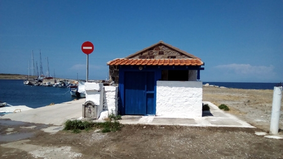 Σαμοθράκη: Άλλαξε η εικόνα της παραλίας στην Καμαριώτισσα 