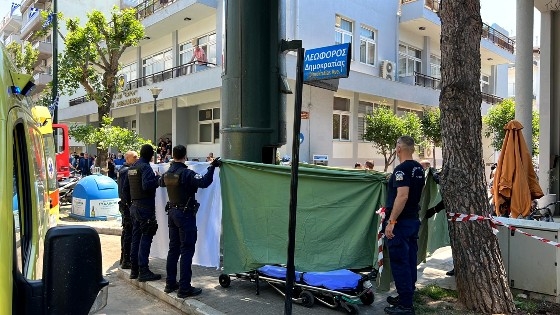 Σοκαριστικό δυστύχημα στην Αλεξανδρούπολη: Άνδρας κόπηκε στα δύο! (video)