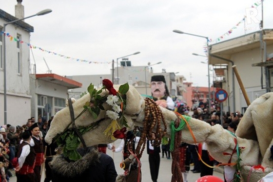 Το έθιμο της Καμήλας αναβιώνει εδώ και 40 χρόνια στην περιοχή.