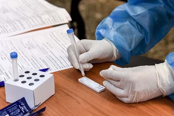 Συνεχίζονται τα rapid test σε ολόκληρο τον Έβρο.
