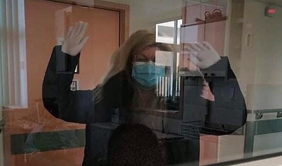 Μένια Πολυχρόνη για την μάχη της με τον κορονοϊό: "Είναι ένας αντίπαλος επικίνδυνος, πολυσχιδής κι ανελέητος"