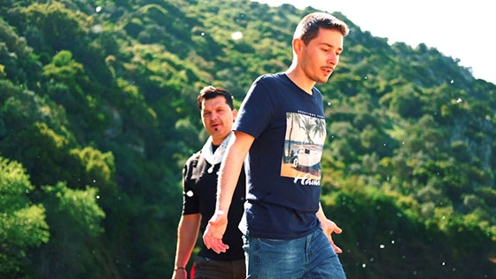 Στιγμιότυπο από τα γυρίσματα στο Νέστο ποταμό