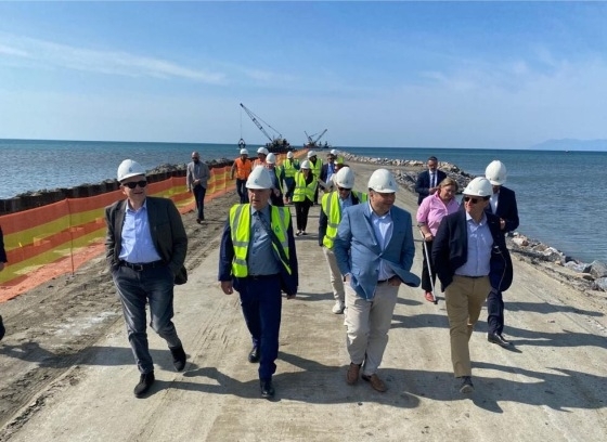 Πέντε πρέσβεις, ΗΠΑ, Βουλγαρίας, Μολδαβίας, Ρουμανίας (επιτετραμμένη) και Ουκρανίας βρέθηκαν στην Αλεξανδρούπολη.