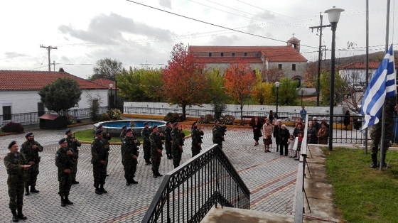 Οι Εθνοφύλακες του ΤΕΘ Τυχερού ύψωσαν τη γαλανόλευκη  στο χωριό Κορνοφωλιά Έβρου