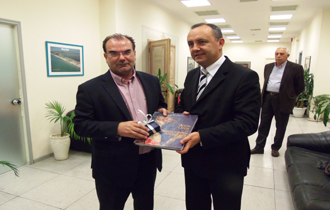 Ο κ. Καράογλου, τόνισε πως το Υπουργείο θα αποτελέσει ομπρέλα για επιχειρηματικές εκθέσεις και αποστολές.