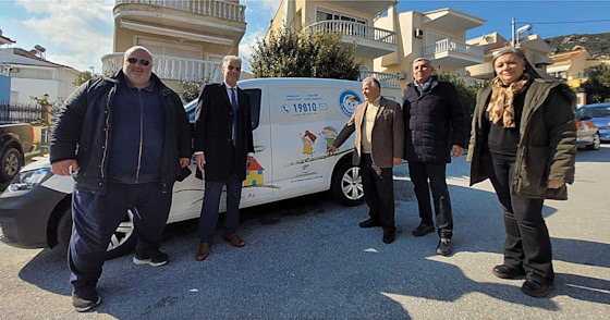 Με την υποστήριξη της ΠΕΔ ΑΜ-Θ «Το Χαμόγελο του Παιδιού» απέκτησε όχημα 