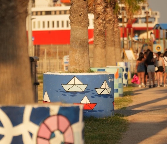 Η παραλία έγινε έργο τέχνης!