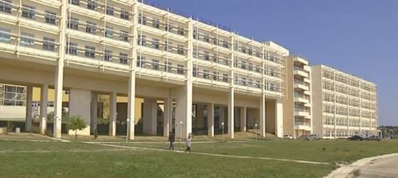 Το υπουργείο Υγείας διαψεύδει την επιστροφή του 5ευρου στα νοσοκομεία 