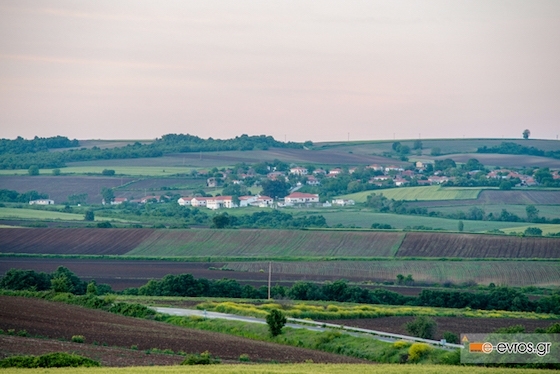 Ενοχλημένα τα τουρκικά μέσα από το νέο νομοσχέδιο της ελληνικής κυβέρνησης, που προβλέπει οικονομικά κίνητρα για όσους εγκατασταθούν σε χωριά του Έβρου.