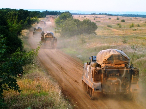 Ξαναβγήκαν τα άρματα στον Έβρο
