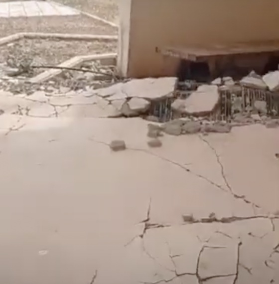 Πέφτουν ταβάνια… στο ΠΓΝΑ