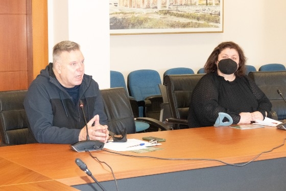 ΠΑΣΟΚ - Κίνημα αλλαγής: Παρεμβάσεις στην Ελληνική Περιφέρεια με θέμα την ακρίβεια