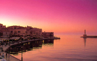 Μια πόλη μοναδικής ομορφιάς, γεμάτης με αρώματα λουλουδιών που σκορπίζουν την ευωδιά τους απ' άκρη σ' άκρη.