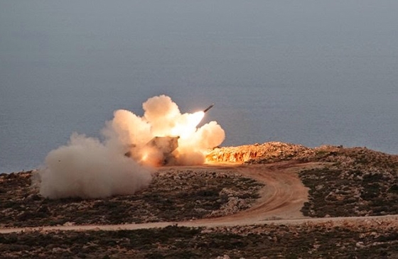 Βολές Πυροβολικού σε θάλασσιο στόχο θα εκτελεστούν στη παραλία Πετρωτών