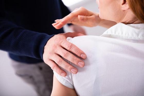 Η επιθεώρηση εργασίας την απέτρεψε από το να καταθέσει επίσημη καταγγελία.