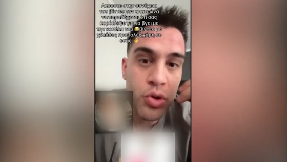 Ο Βαγγέλης Μπαταρλής τα τελευταία χρόνια ζει στην Αθήνα και πολλές φορές μας έχει κάνει περήφανους με τις πράξεις του.