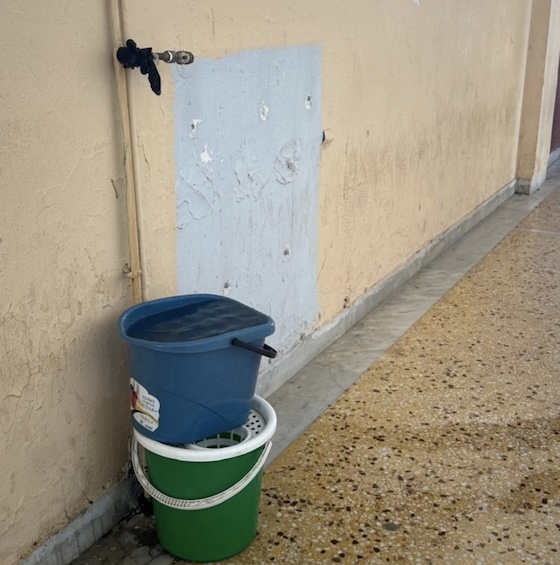 Οι άθλιες συνθήκες που απειλούν τη σωματική ακεραιότητα των μαθητών