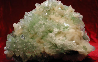 Πολιτική απόφαση για την εξόρυξη του ζεόλιθου στην περιοχή των Πετρωτών Έβρου ζητά μία ομάδα πολιτών από την ελληνική πολιτεία.