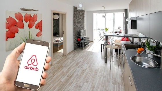 Τα Airbnb έχουν πάρει την ανηφόρα στις τιμές!
