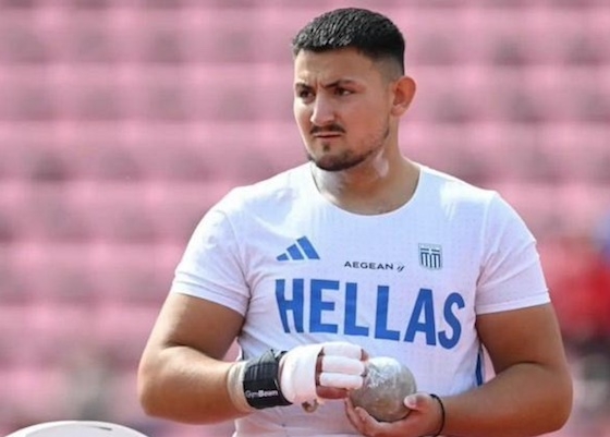 Ο Βαλάντης Κανοτζιάν είναι αθλητής της σφαιροβολίας και μέλος του Μ.Γ.Σ. Εθνικού Αλεξανδρούπολης.