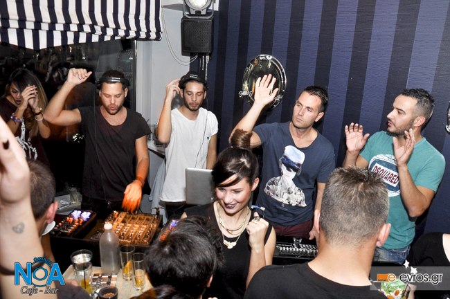 Ένας χαμός στο 1ο 'Music Session' στο ΝΟΑ με Gus n' Bonso.