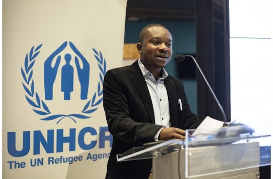 Η απίστευτη ιστορία ενός πρόσφυγα που πέρασε ασυνόδευτος τα σύνορα από τον Έβρο και σήμερα είναι επιχειρηματίας!