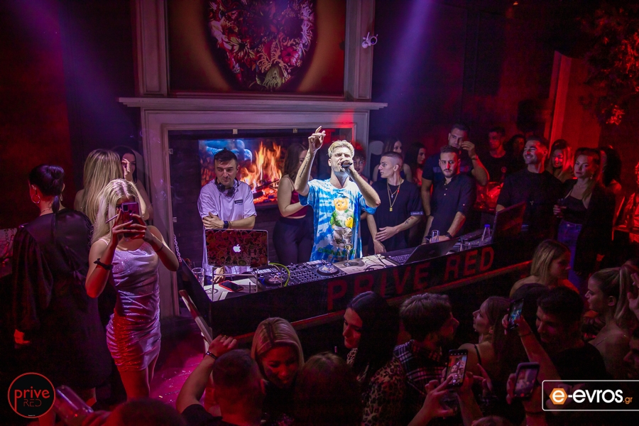 Φωτορεπορτάζ από το live του FY στο Prive Red στην Αλεξανδρούπολη